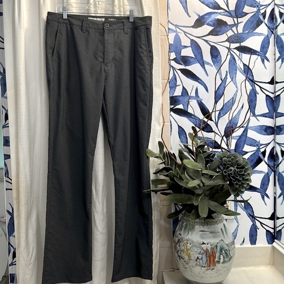 Travis Matthew Exclusively Made for Keegan Bradley Nylon Polyester Blend Pants - Picture 1 of 6